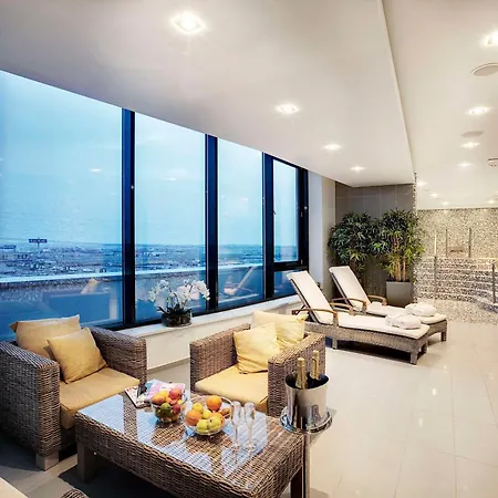 Hotel Nh Gate One Bratislava