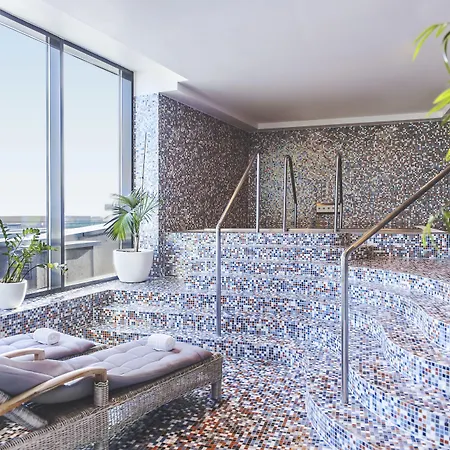 Ξενοδοχείο Nh Gate One 4*