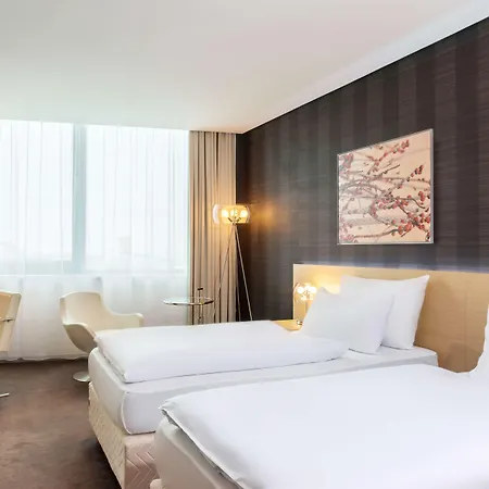 Hotel Nh Gate One 4*