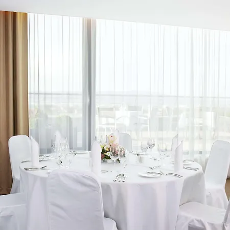 Hotel Nh Gate One Bratislava