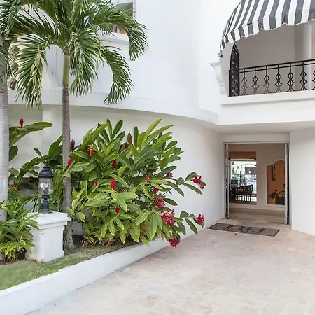 Nh Gate One Bratislava