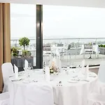 Nh Gate One Szálloda 4*
